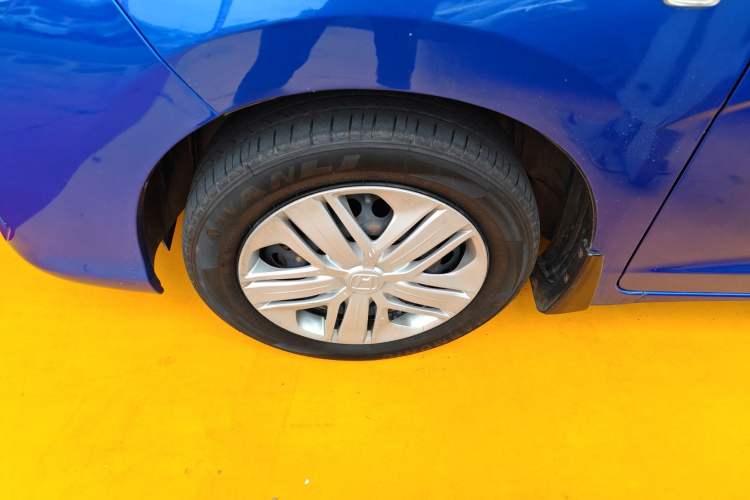 Used Honda Fit 2018 1.5L CVT Comfort Version Left Front Wheel Hub