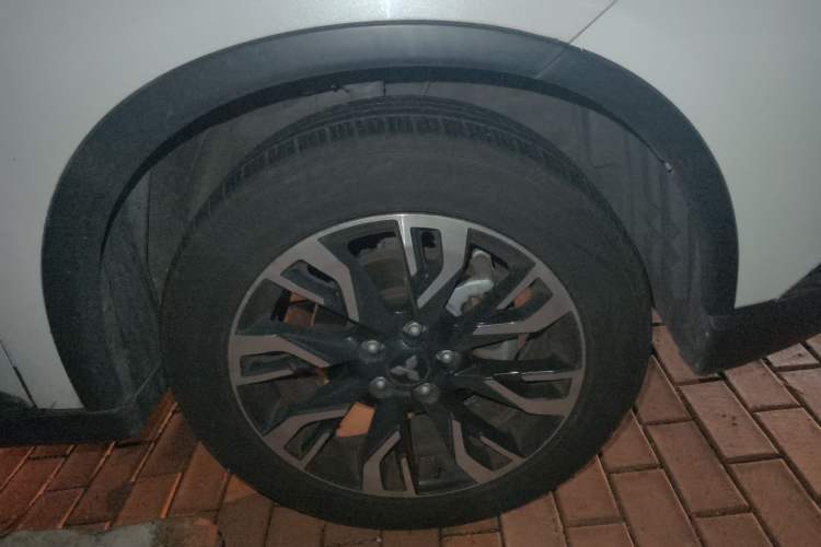 Used Mitsubishi Outlander 2020 2.4L 4x4 Zhi Xiang Edition 5 Seats