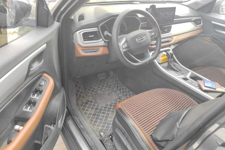 Used Geely Auto Vision X6 2020 1.4T CVT Luxury Edition