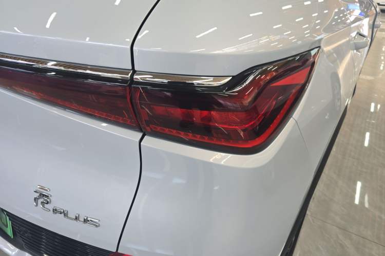 Used BYD Yuan PLUS 2024 Honor Edition 430KM Leading Model
