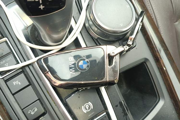 Used BMW X5 2018 xDrive28i
