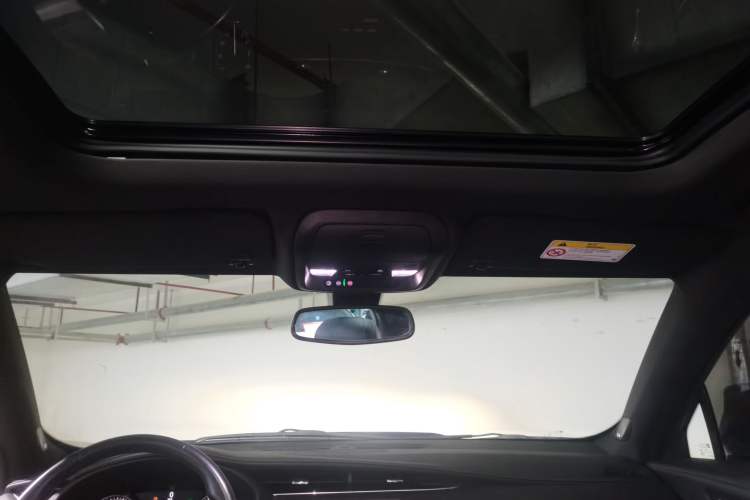 Used Cadillac XT4 2021 28T Two-Wheel Drive Leading Version