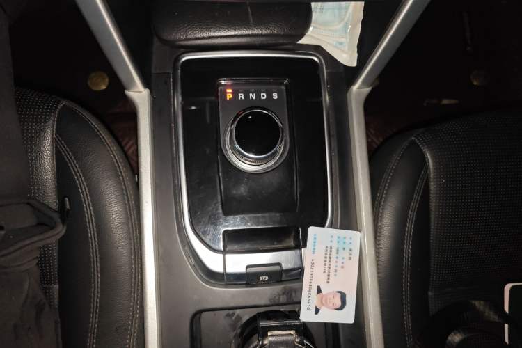 Used Land Rover Discovery Sport 2019 240 PS SE Version China V Standard Gear Lever