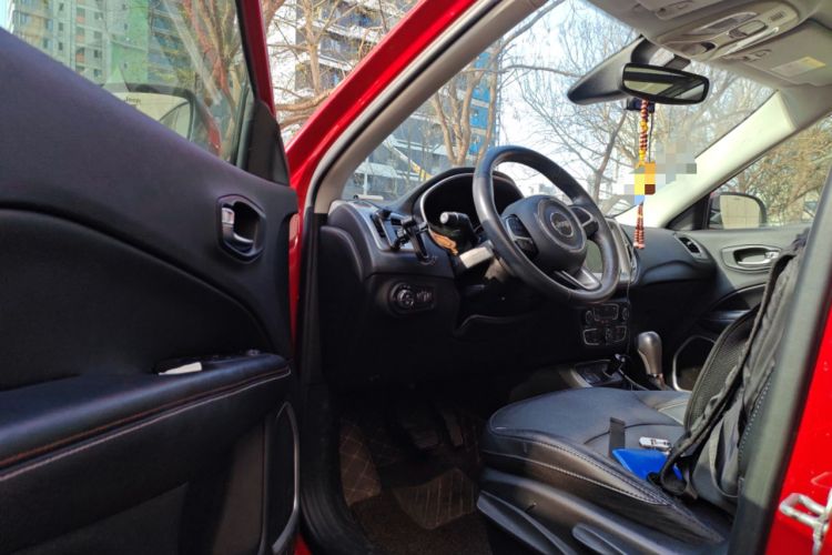 Used Jeep Compass 2017 200T Automatic Family Edition