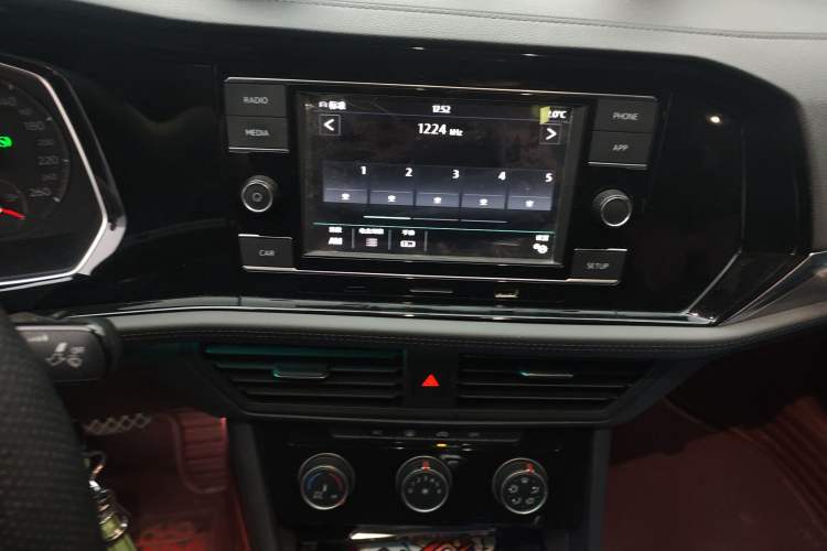 Used Volkswagen Sagitar 2019 200TSI DSG Comfort Version China VI Standard
