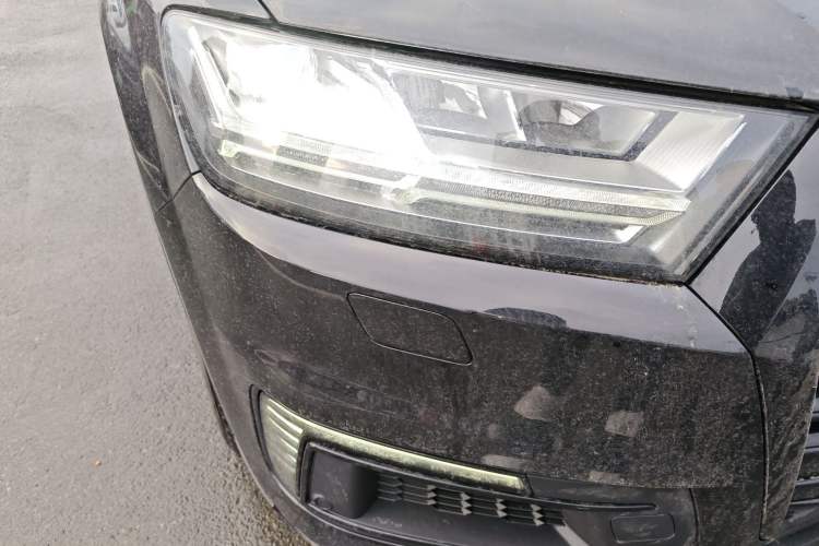 Used Audi Q7 New Energy 2019 55 e-tron Right Front Headlight