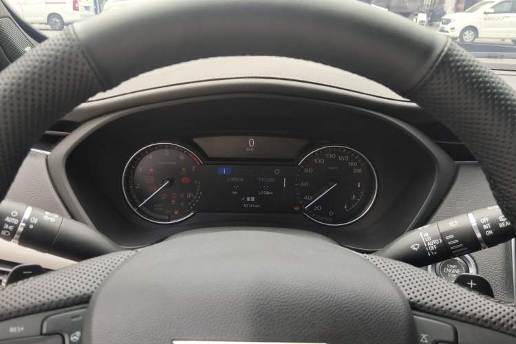 Used Cadillac XT4 2021 28T Two-Wheel Drive Leading Version Instrument Cluster