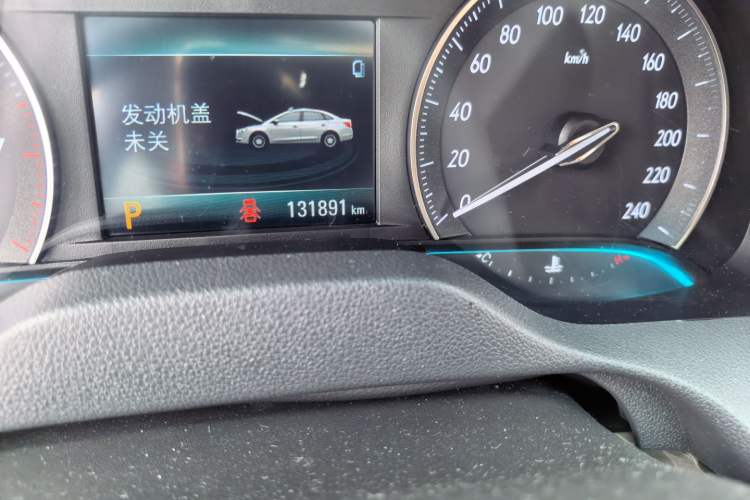 Used Buick GT 2018 15T Dual-Clutch Elite Model China V Standard
