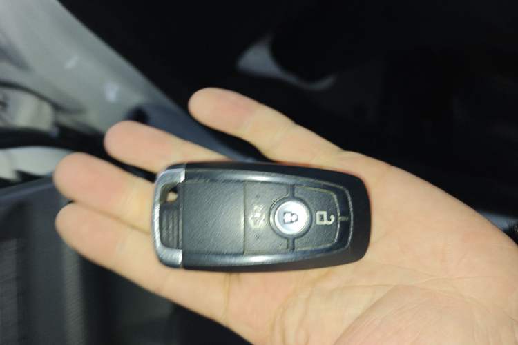 Used Ford Escort 2021 1.5L Automatic Diamond Edition
