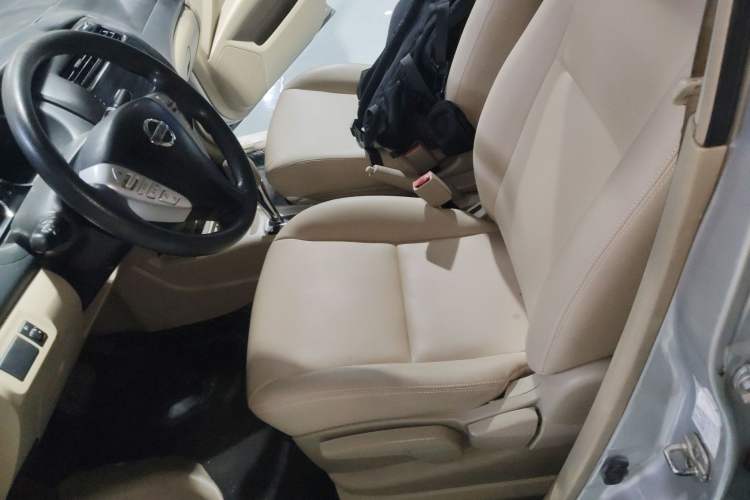 Used Nissan Livina 2013 1.6XE CVT Comfort Edition Left Front Seat