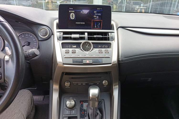 Used Lexus NX 2020 200 Front-Wheel Drive Freeline Edition China VI Standard Audio And AC Panel