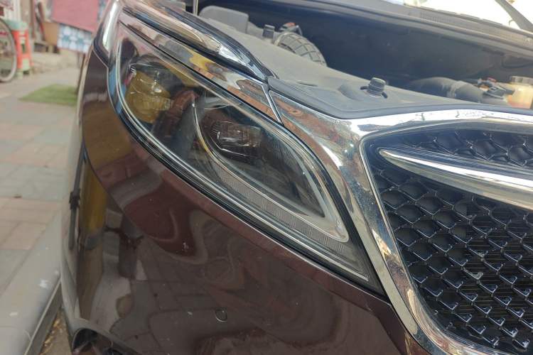 Used Buick GL8 2018 ES 28T Comfort Model China VI Standard
