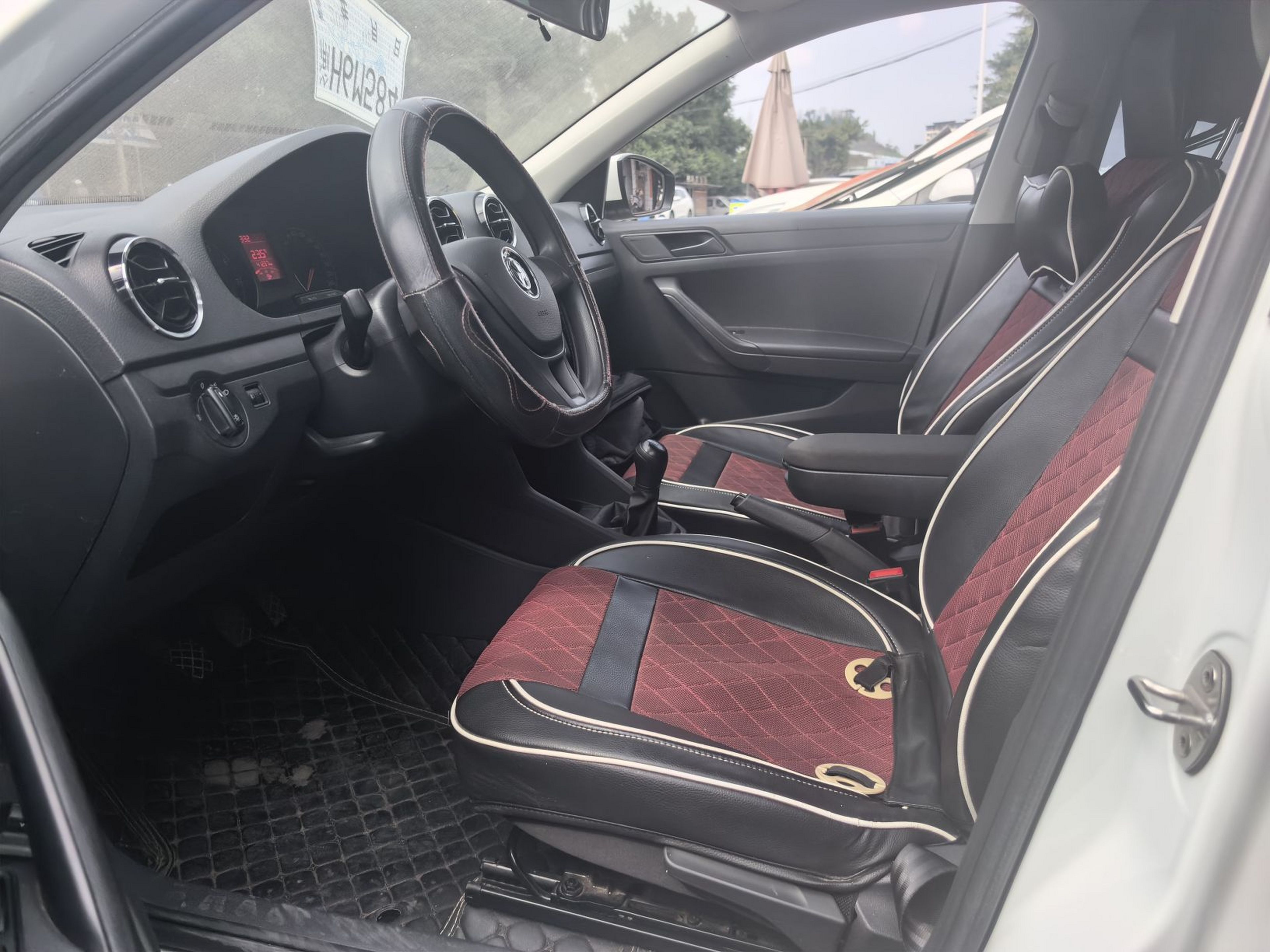 Avant de la voiture