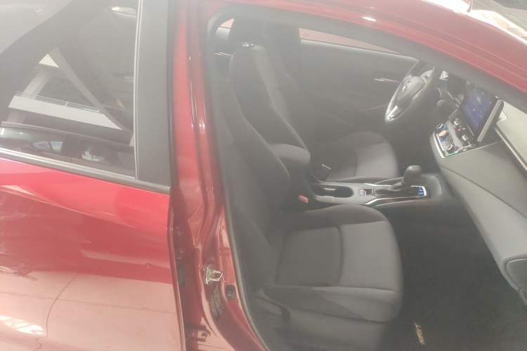 Used Toyota Levin 2019 185T CVT Luxury Edition China VI Standard Right Front Seat