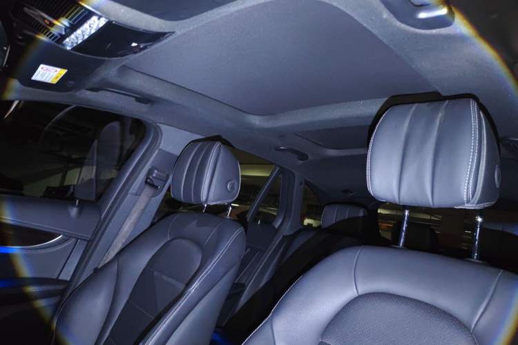 Used Mercedes-Benz GLC 2019 GLC 260 4MATIC Dynamic Edition
