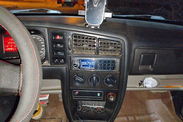 Used Volkswagen Jetta 2010 1.6L Partner