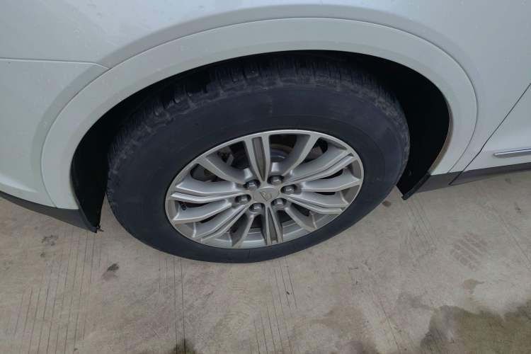 Used Cadillac XT5 2018 25T Luxury Model