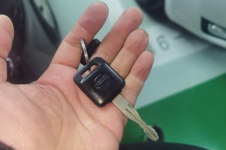 Used Nissan Livina 2015 1.6XE CVT Comfort Edition Vehicle Key