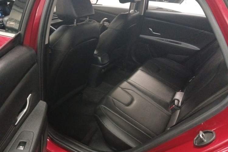 Used Hyundai Elantra 2021 1.5L CVT GLX Elite Edition