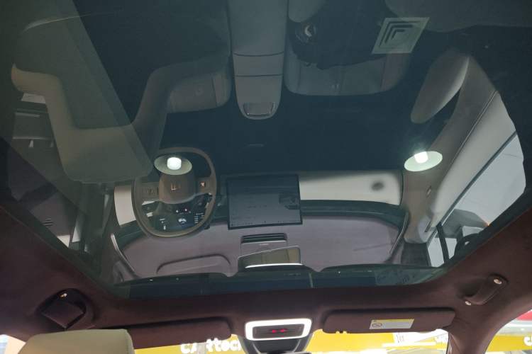 Used Zeekr X 2025 Four-Seater Rear-Drive Cube Version
