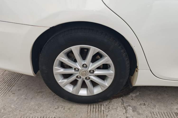 Used Toyota Camry 2015 2.0G Premier Edition Right Rear Wheel Hub