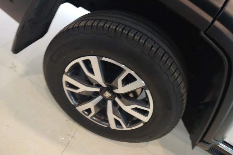 Used Tank 300 2023 City Edition 2.0T—Stylish as Ever
