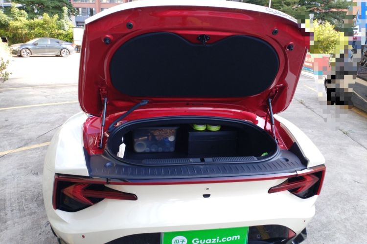 Used MG Cyberster 2024 520 km Legendary All-Wheel-Drive Version