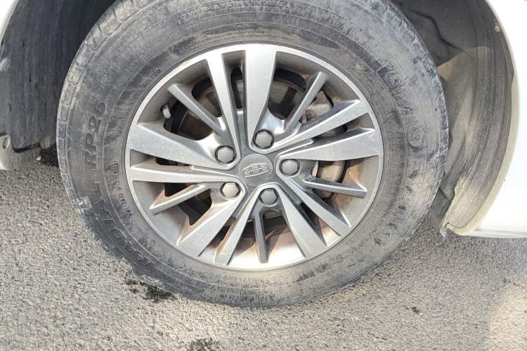 Used Geely Auto Emgrand 2018 1.5L Manual Luxury Model