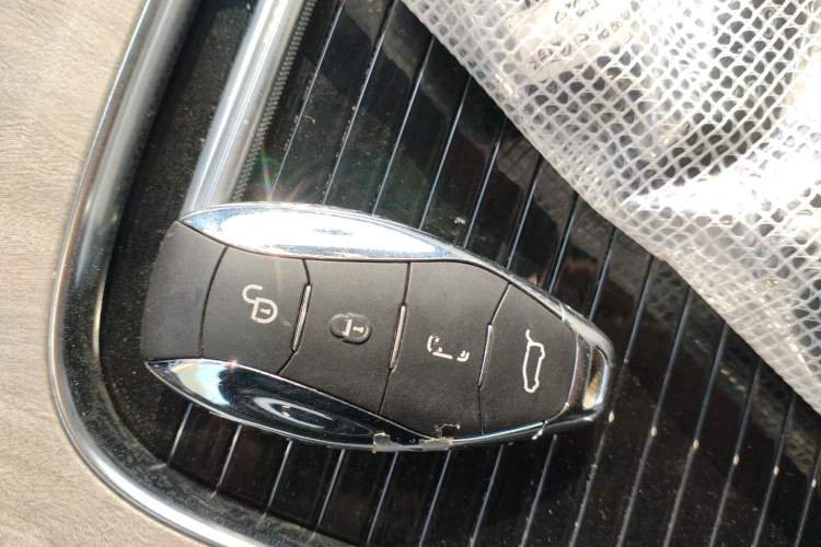 Used Hongqi HQ9 PHEV 2024 2.0T Four-Wheel Drive Business Edition