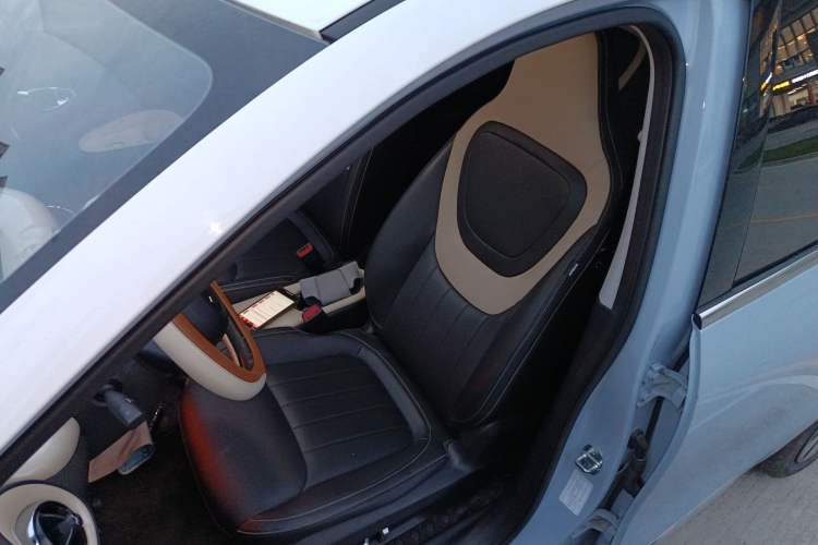 Used Wuling Bingo 2023 410 km Lingxi Deluxe Edition
