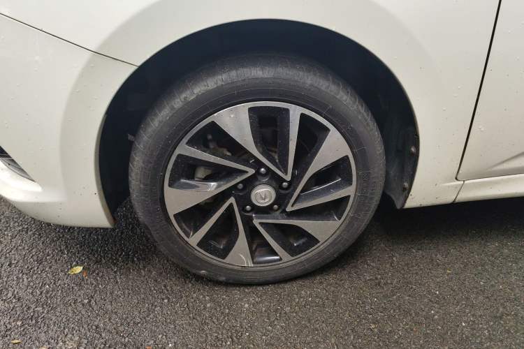 Used CHANGAN Alsvin V7 2016 1.6L Automatic Fun Model China V Standard
