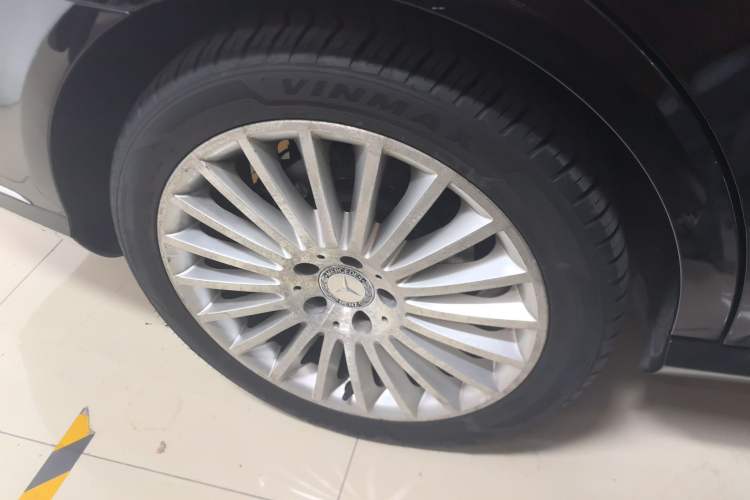 Used Mercedes-Benz E-Class 2015 Revised E 260 L