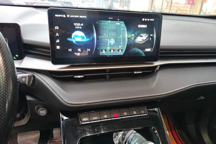 Used Haval H6 2021 3rd Generation 1.5T Automatic Two-Wheel Drive Max Audio And AC Panel