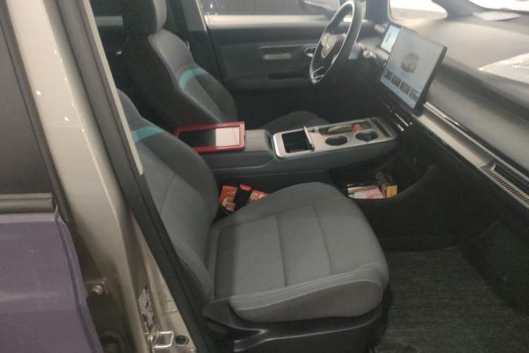 Used AION Y 2022 Plus 80 Enjoy Edition
