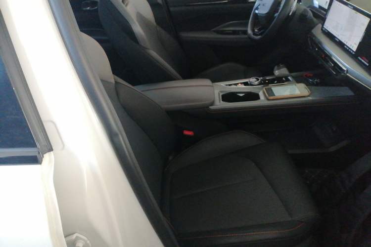 Used Oshan Z6 New Energy 2023 ZhiDian iDD 150KM Flagship PLUS