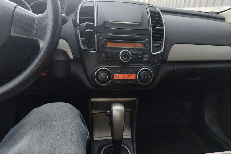 Used Nissan Sylphy 2012 Classic 1.6XE Automatic Comfort Edition
