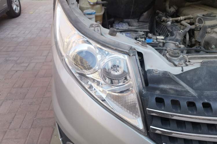 Used JAC Group Refine M5 2017 2.0T Gasoline Dual-Clutch Business Edition