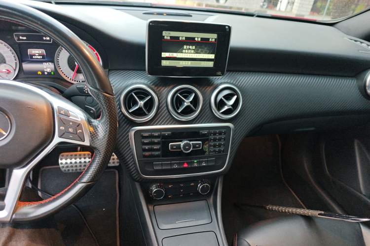 Used Mercedes-Benz A-Class (Import) 2015 A 200 Sport Edition
