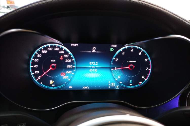 Used Mercedes-Benz GLC 2022 Refreshed GLC 300 L 4MATIC Dynamic Edition
