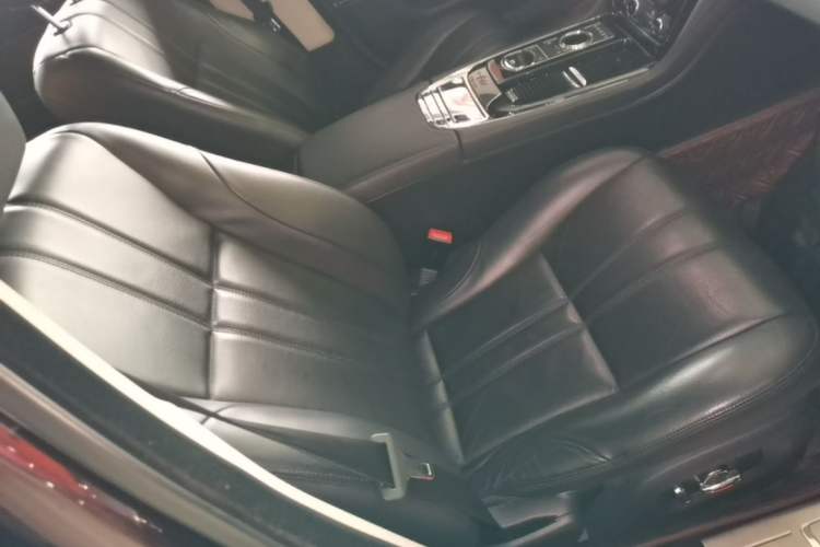 Used Jaguar XJ 2016 XJL 2.0T Two-Wheel-Drive Elegant Business Edition
