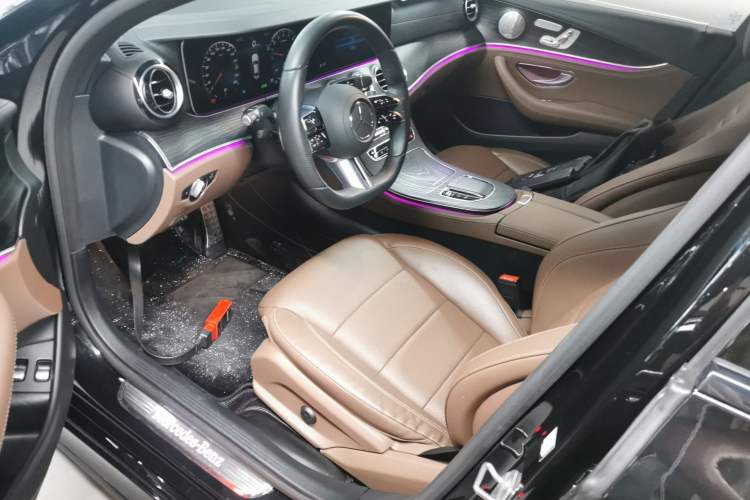 Used Mercedes-Benz E-Class New Energy 2021 E 350 e L Plug-in Hybrid Sports Sedan
