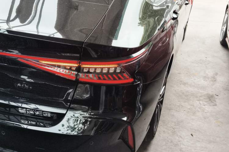 Used Chery Arrizo 8 2025 1.6T DCT Smart Right Rear Taillight