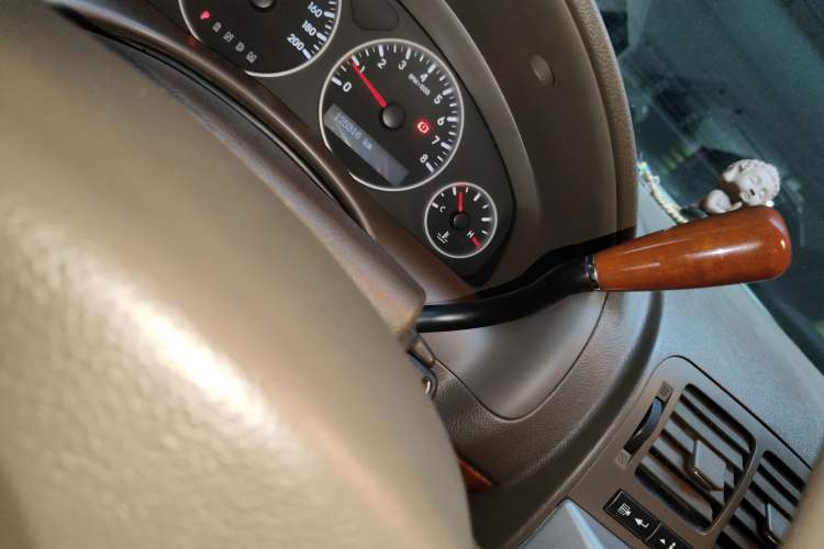 Used Buick GL8 2011 2.4L CT Comfort Edition
