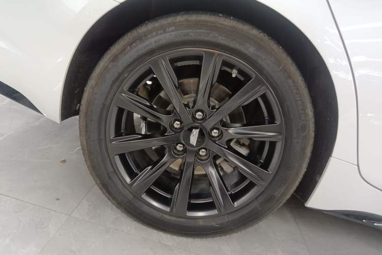 Used Cadillac CT5 2023 28T Prestige Model
