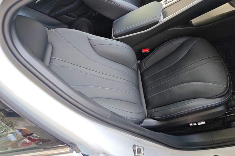 Used Geely Auto Preface 2025 Dongfang Yao 1.5TD Kunlun Edition