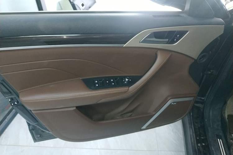Used Haval H7 2019 2.0T Smart Enjoyment Version China VI Standard