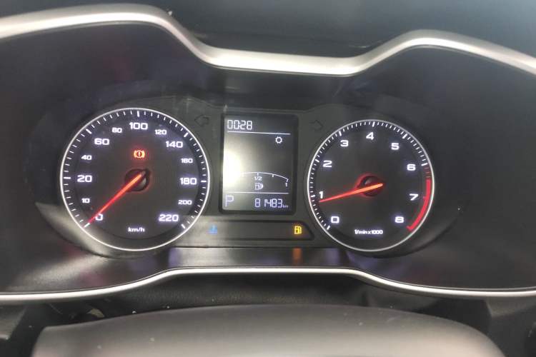 Used MG ZS 2017 1.5L Automatic Elite Edition Instrument Cluster