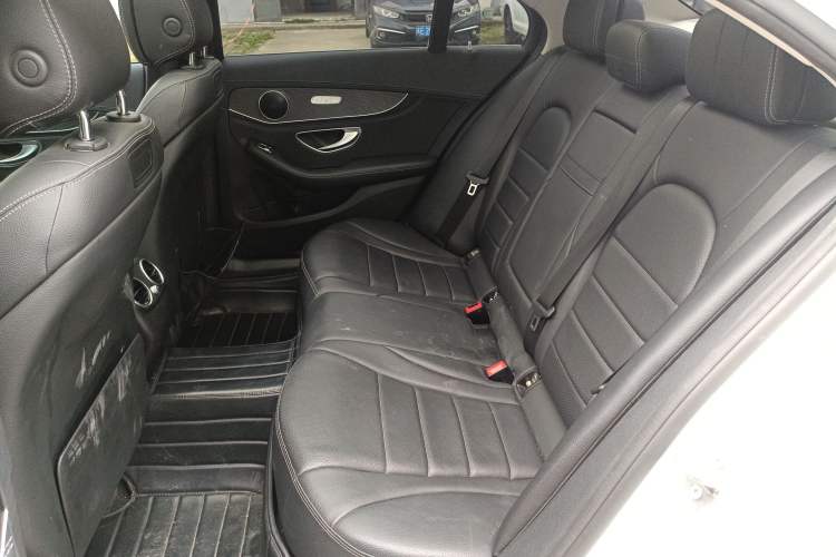 Used Mercedes-Benz C-Class 2017 Facelift C 200 L Sport Edition
