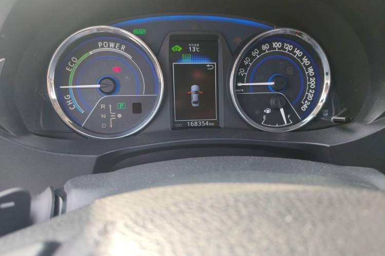 Used Toyota Corolla 2016 Dual-Engine 1.8L E-CVT Luxury Edition