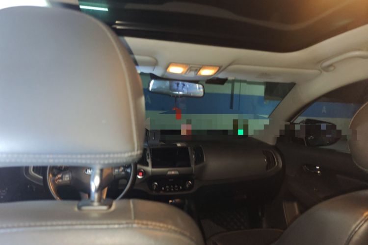 Used Kia Sportage R 2015 2.0L Automatic Two-Wheel Drive DLX Model Headliner